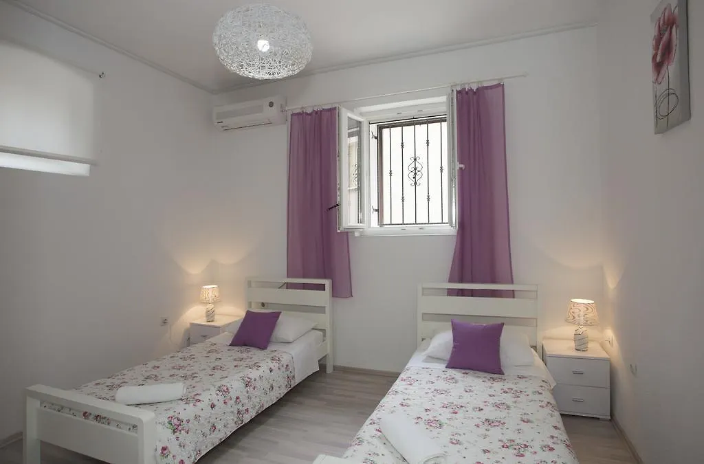 Summer Bay Apartments Split Maison d'hôtes