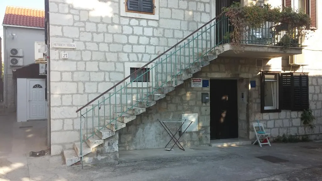Summer Bay Apartments Split
